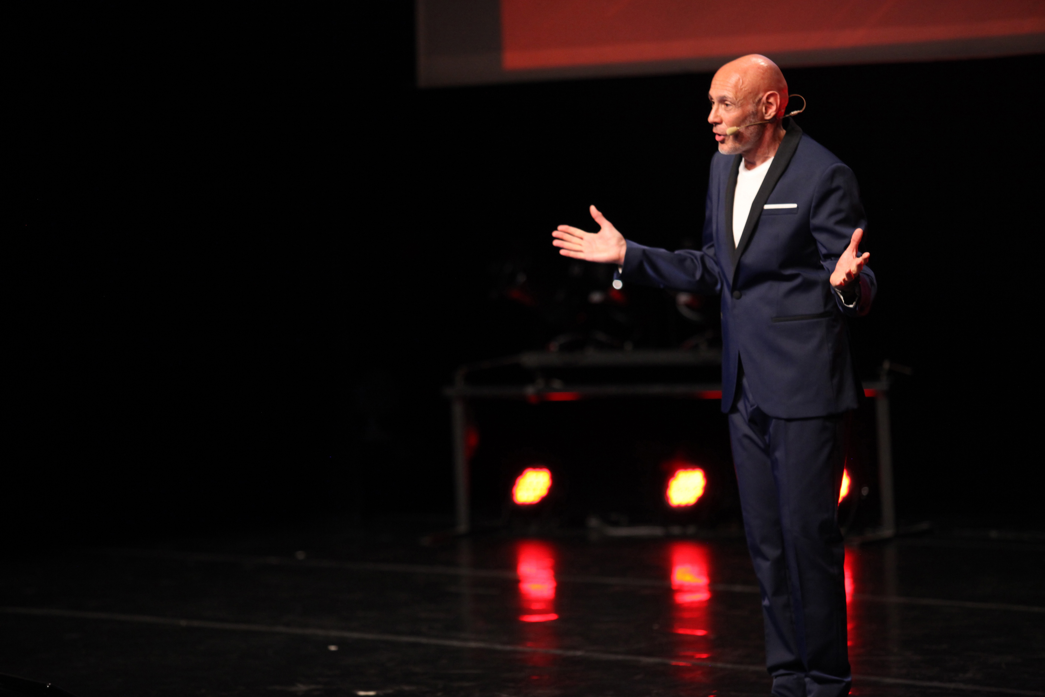 Denery Angello - Conférencier professionnel expert