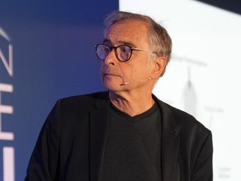 Bernard Anselem - Conférencier professionnel expert en Medecin master recherche en neuropsychologie | Auteur-Conférencier | Spécialisé en neurosciences des émotions, de la motivation, de la prise de décision et de l’adaptation au changement